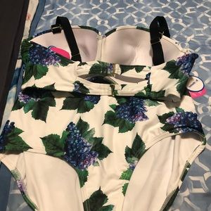 Beautiful Underwire High Waist Bathing Suit